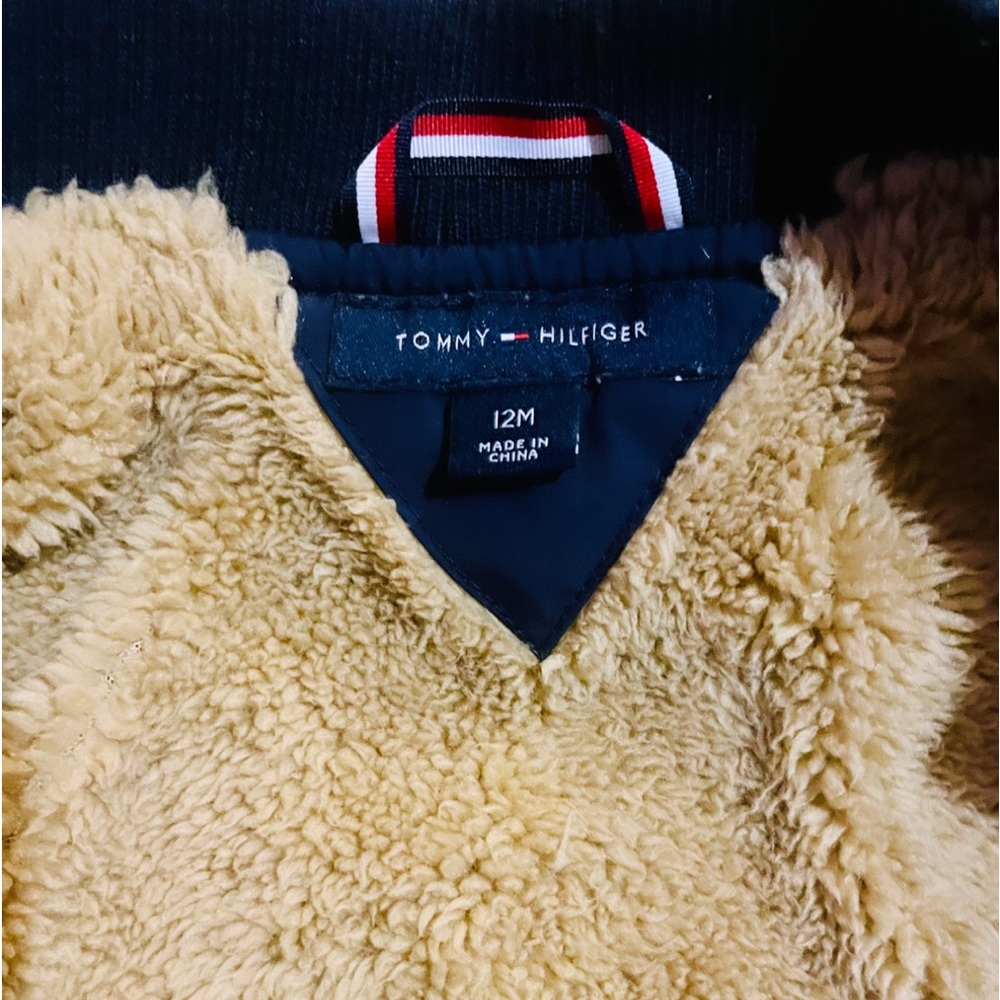 - Kids Coat - Picture 2 of 3